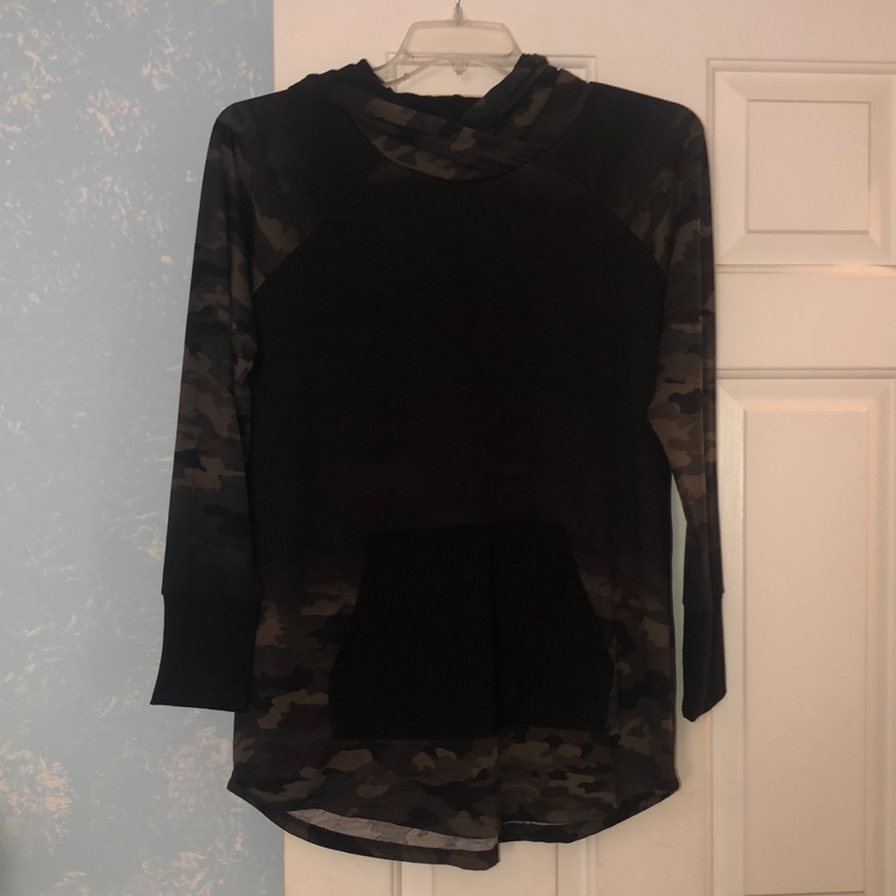 LuLaRoe Black and Brown Camouflage Hoodie